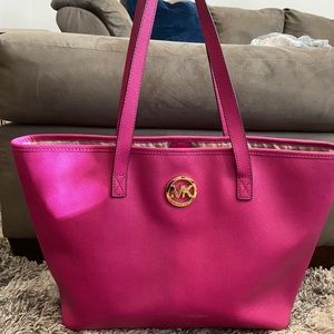 large Michael Kors hot pink tote